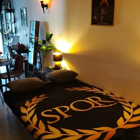 Antiqua Roma Spqr Cubiculum Appartement Port-la-Nouvelle Buitenkant foto